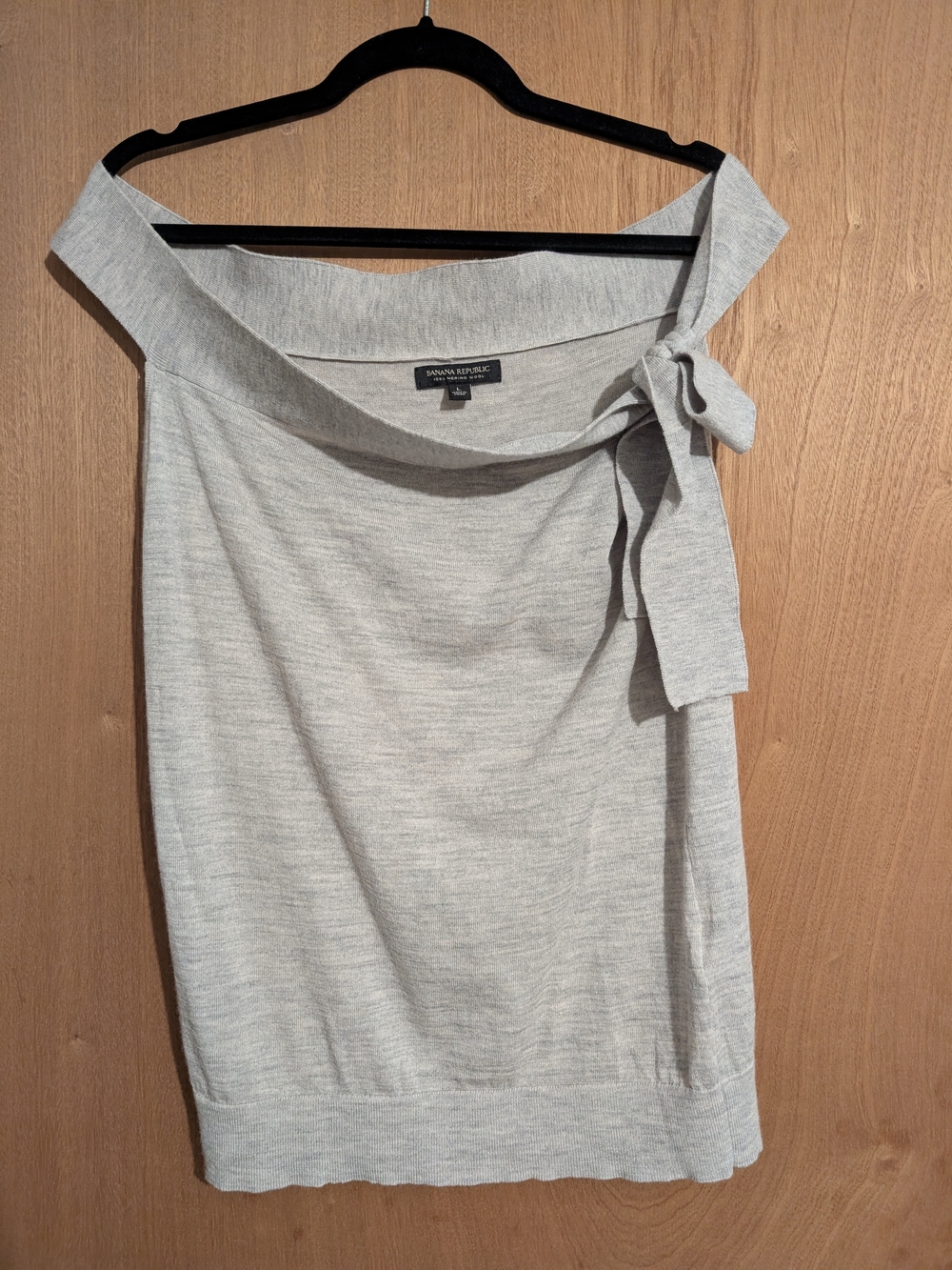 Banana Republic Light Gray Off-Shoulder Tie Top